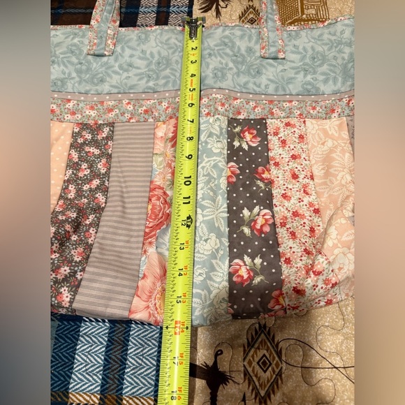 Handmade Floral Patchwork quilted Tote Bag - Multicolor NWOT - Picture 6 of 8